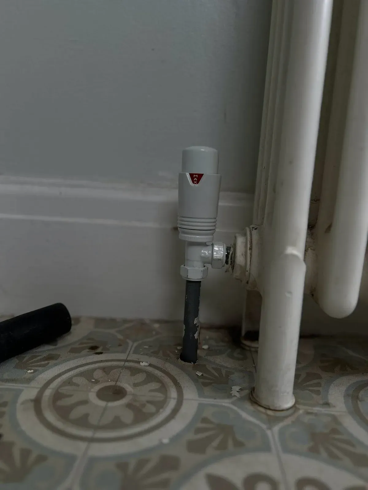 New thermostatic radiator valve after installation
